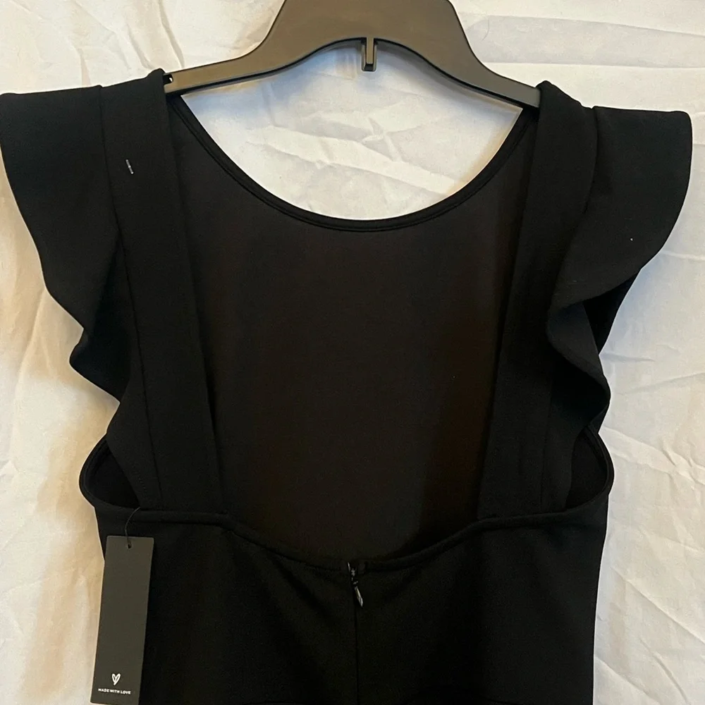 NWT M Lulu's Classic Black low back Ruffle Jumpsuit - Picture 8 of 11